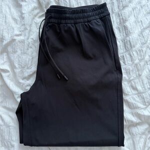 Lululemon Tapered-Leg Mid-Rise Pant 7/8 Length *Luxtreme